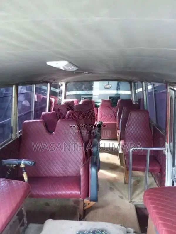 Mitsubishi Rosa 1981 Bus (Used)