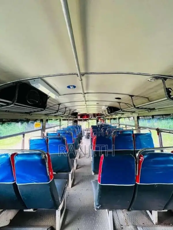 Ashok-Leyland Viking 2006 Bus (Used)