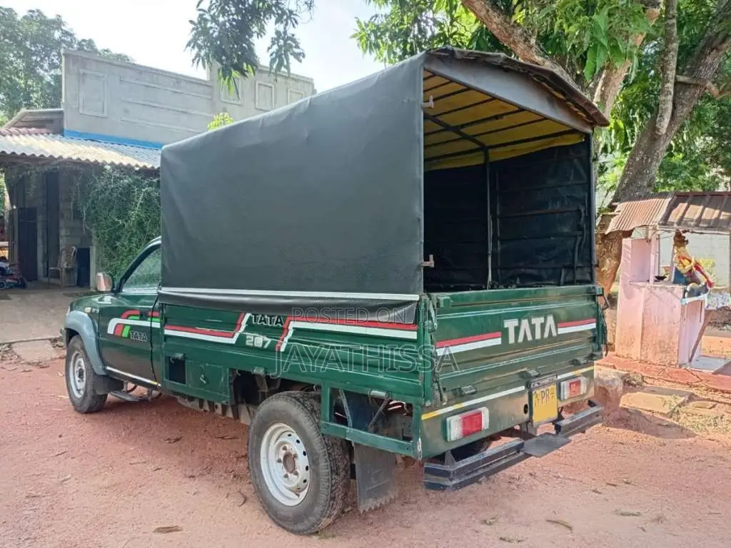 Tata 207 2011 Pickup (Used)