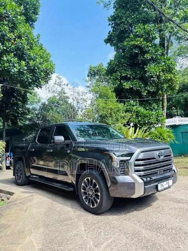 Toyota Tundra I Force Max Pickup Limited 2025 Pickup (Used)