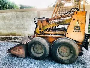 Yanmar Bobcat 2004 Heavy-Duty (Used)