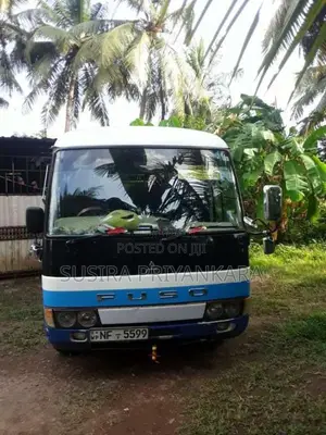 Mitsubishi Rosa 2006 Bus (Used)