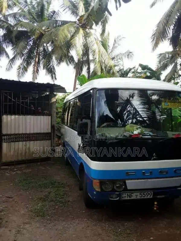 Mitsubishi Rosa 2006 Bus (Used)