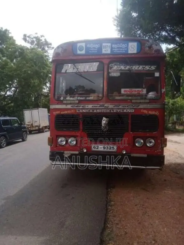 Ashok-Leyland Viking 1998 Bus (Used)