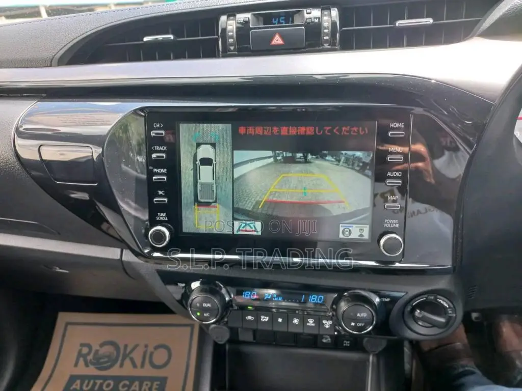 Toyota Hilux 2023 Pickup (Used)