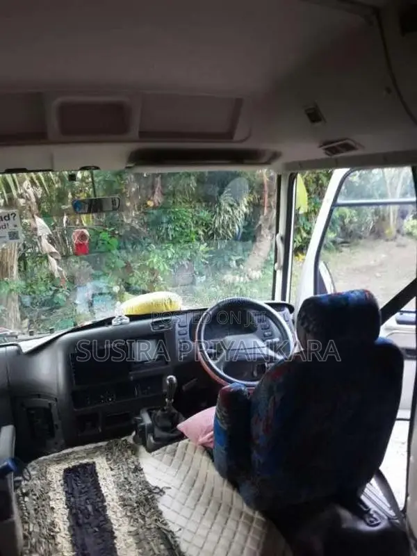 Mitsubishi Rosa 2006 Bus (Used)