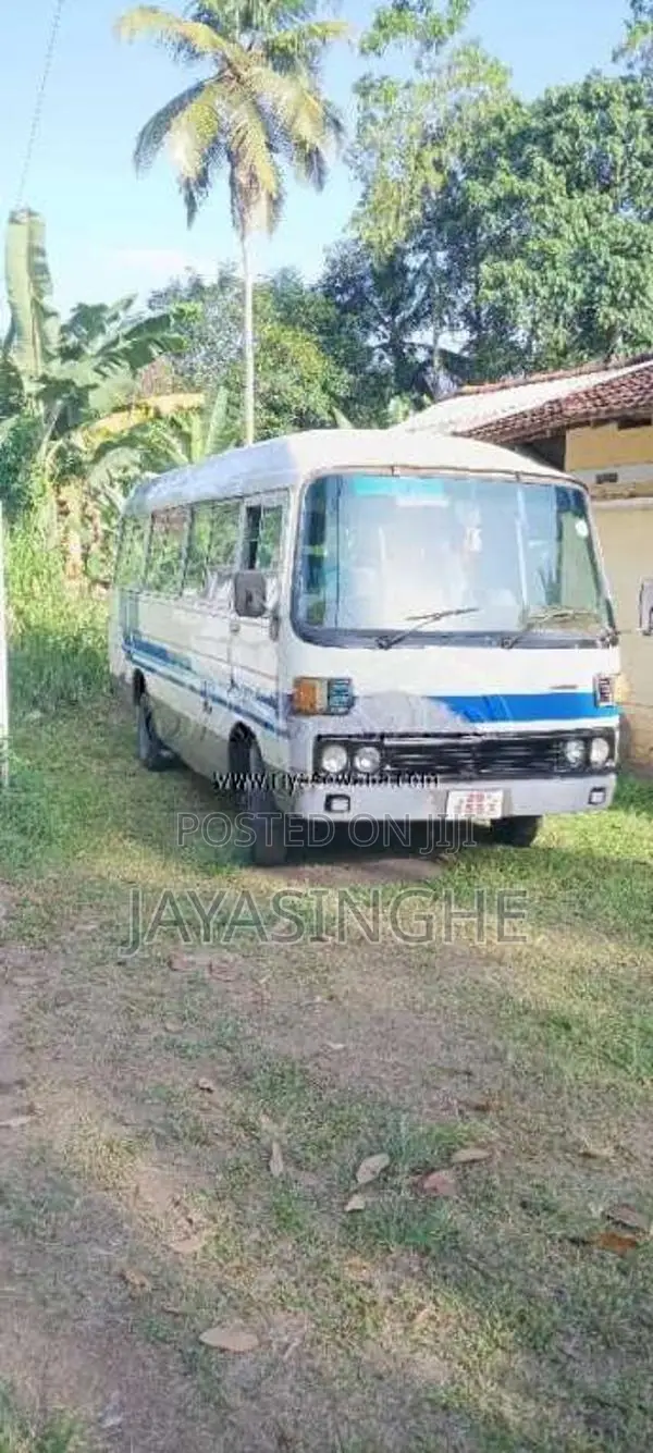 Mitsubishi Mmc Rosa 1981 Bus (Used)