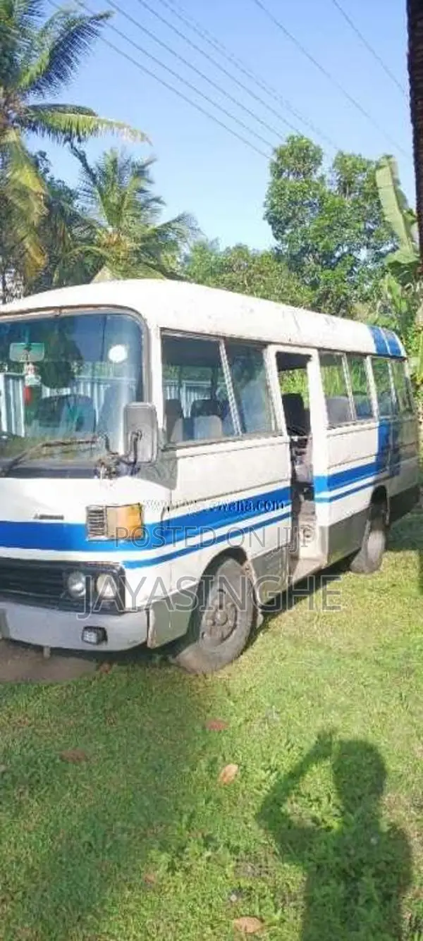 Mitsubishi Mmc Rosa 1981 Bus (Used)