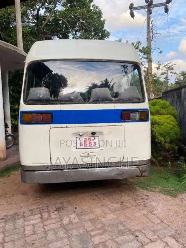 Mitsubishi Mmc Rosa 1981 Bus (Used)