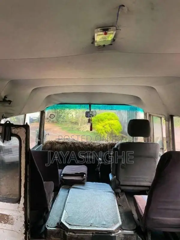 Mitsubishi Mmc Rosa 1981 Bus (Used)
