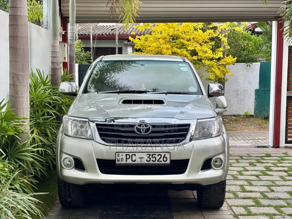 Toyota Hilux 2006 Pickup (Used)