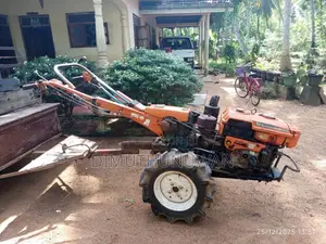 Kubota K7 1985 Tractor (Used)