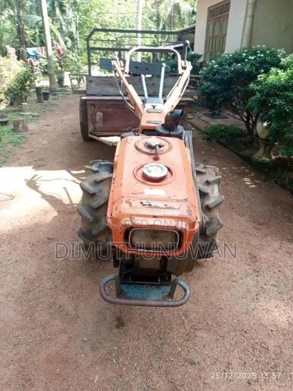Kubota K7 1985 Tractor (Used)