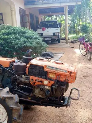 Kubota K7 1985 Tractor (Used)