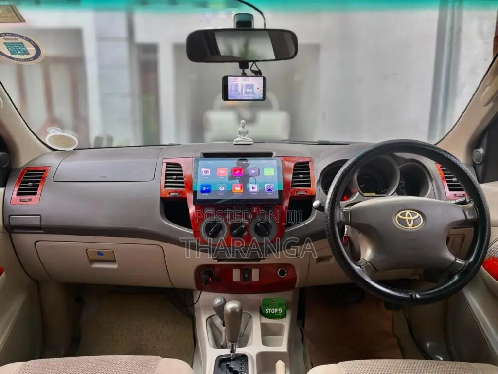 Toyota Hilux 2006 Pickup (Used)
