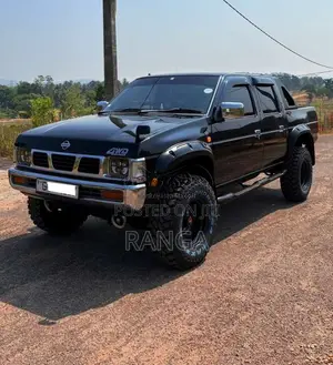 Nissan D21 2002 Pickup (Used)