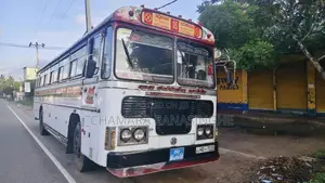 Ashok-Leyland Leyland 2009 Bus (Used)
