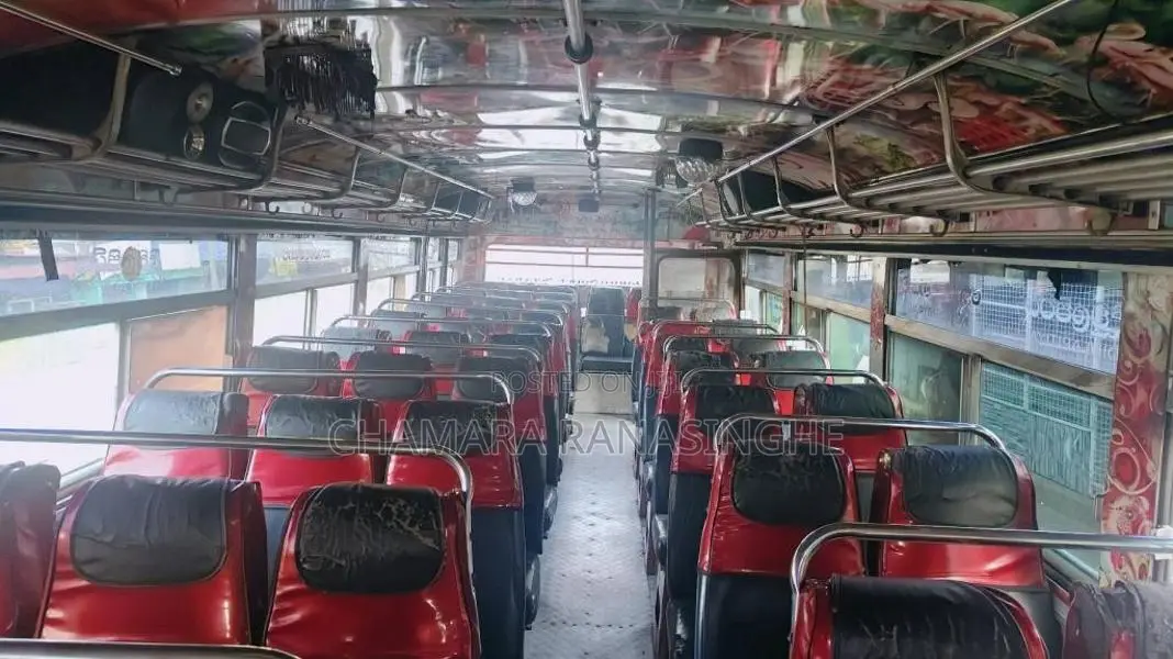 Ashok-Leyland Leyland 2009 Bus (Used)
