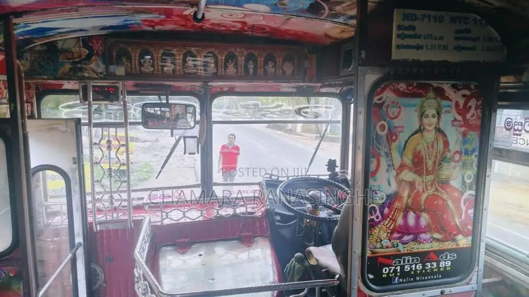 Ashok-Leyland Leyland 2009 Bus (Used)