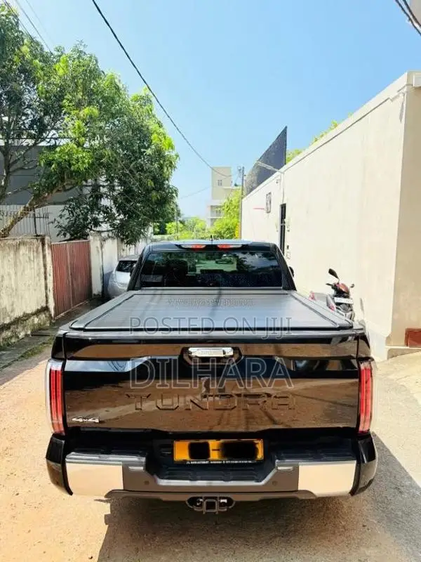 Toyota Tundra I Force Max Pickup 2025 Pickup (Used)