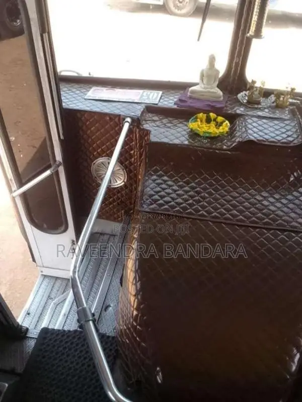 Ashok-Leyland Turbo 2011 Bus (Used)