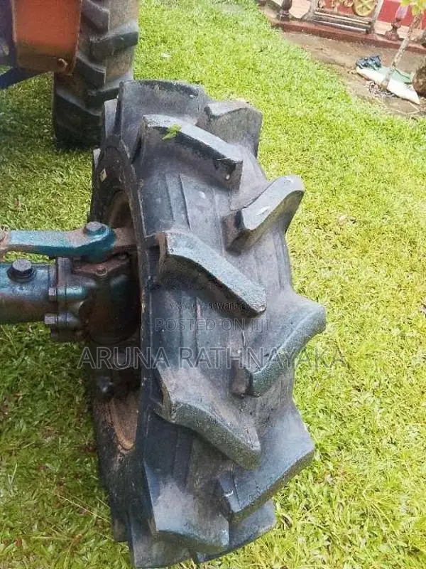 Kubota L2402DT 2008 Tractor (Used)