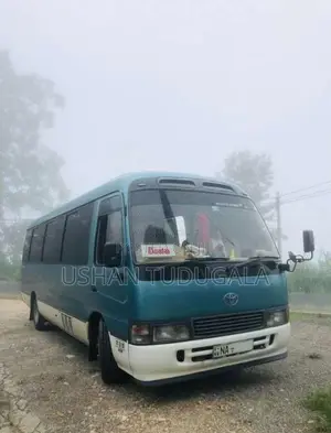 Toyota Coaster 2001 Bus (Used)