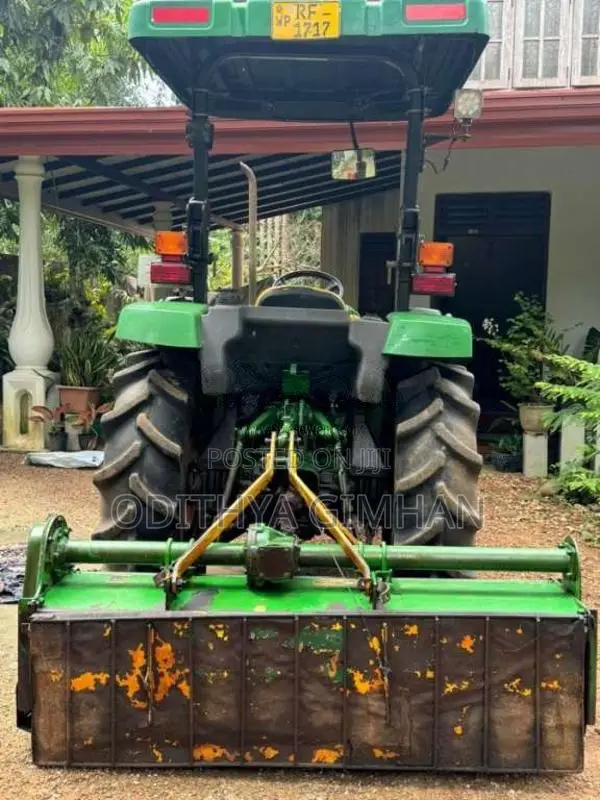John-Deere 3036E 2018 Tractor (Used)