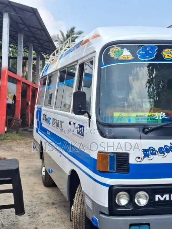 Mitsubishi Rosa 1981 Bus (Used)