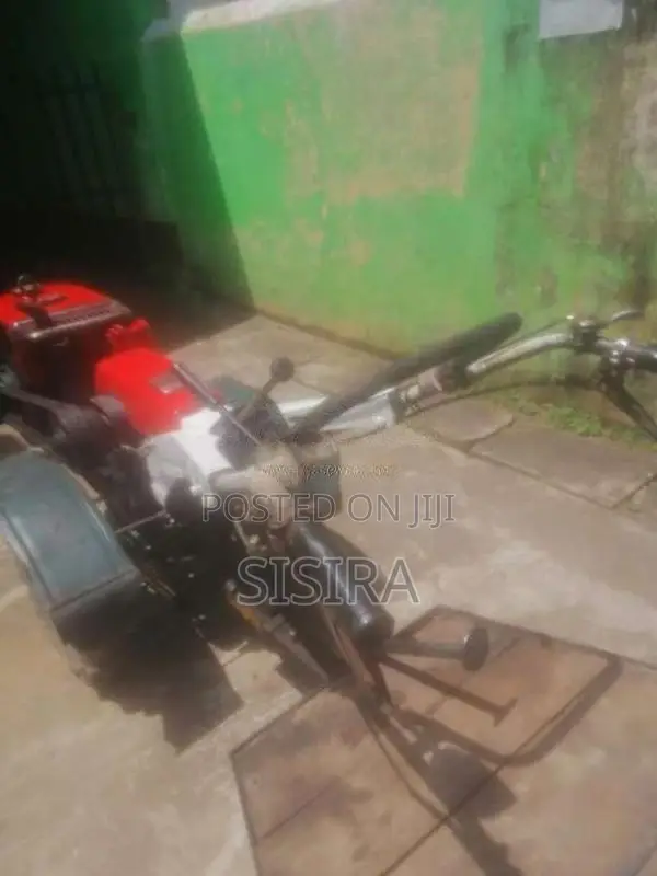 Kubota K75 1970 Tractor (Used)