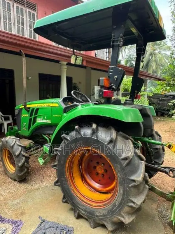 John-Deere 3036E 2018 Tractor (Used)
