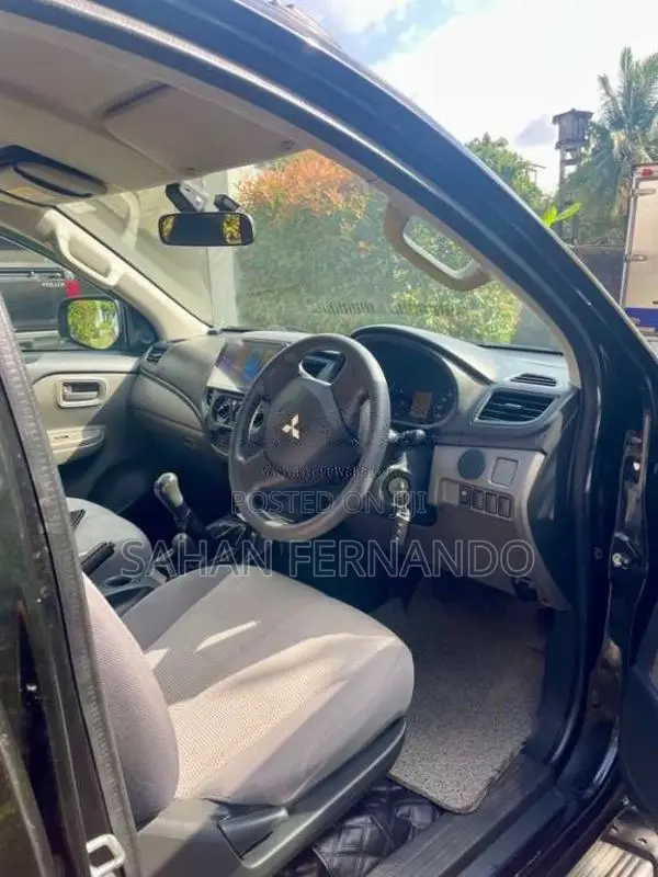 Mitsubishi L200 2016 Pickup (Used)
