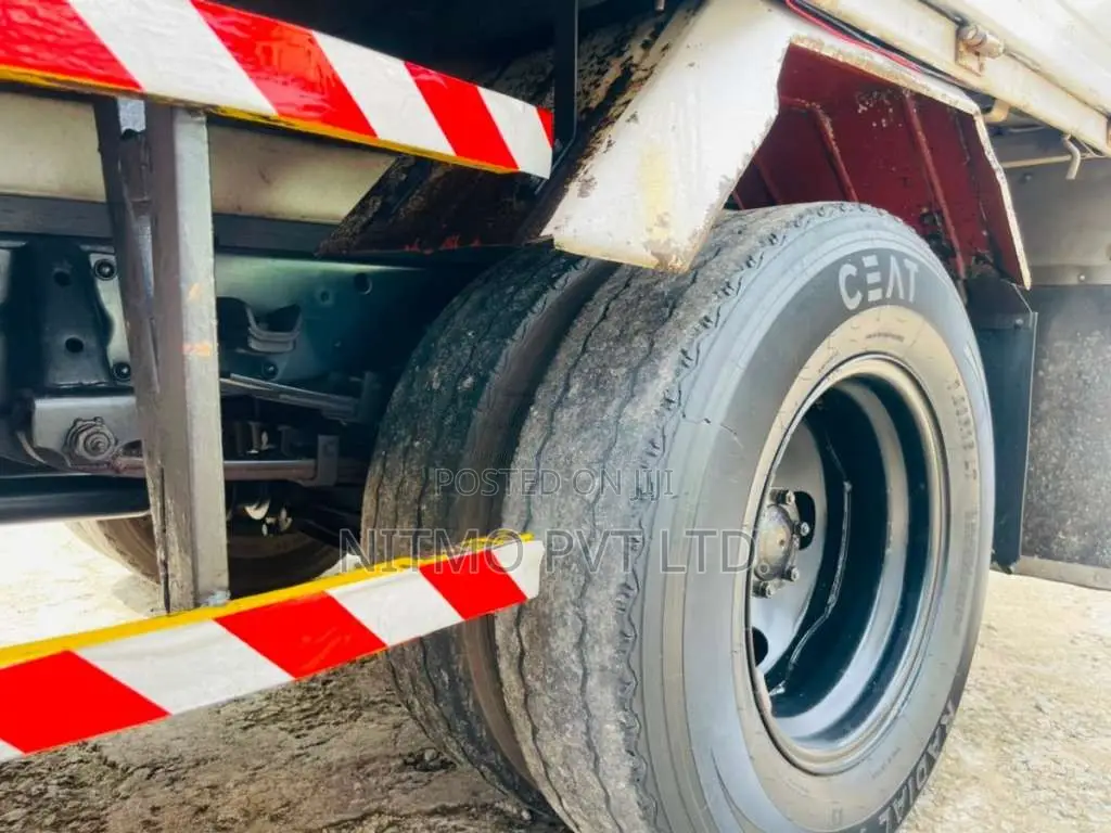 JMC Jmc 2015 Crew Cab (Used)