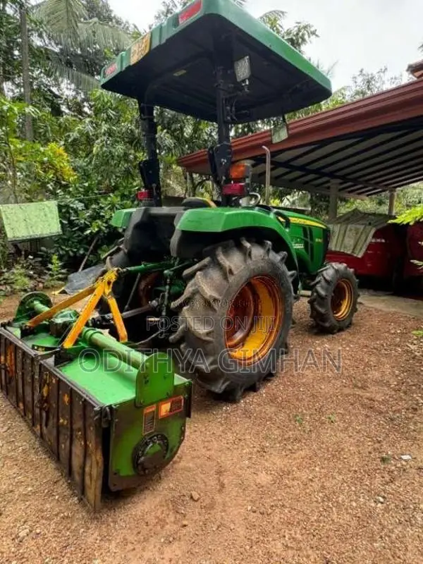 John-Deere 3036E 2018 Tractor (Used)