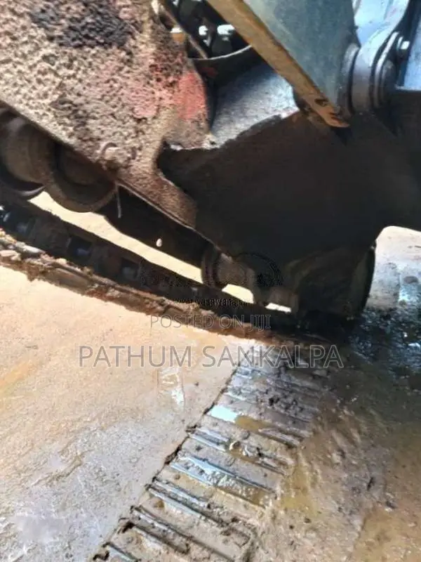 Komatsu Excavator 2022 Heavy-Duty (Used)