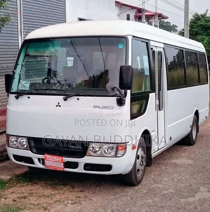 Mitsubishi Rosa 2012 Bus (Used)