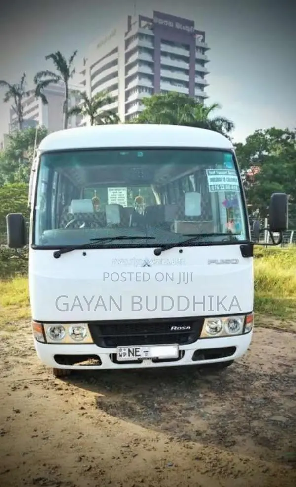 Mitsubishi Rosa 2012 Bus (Used)