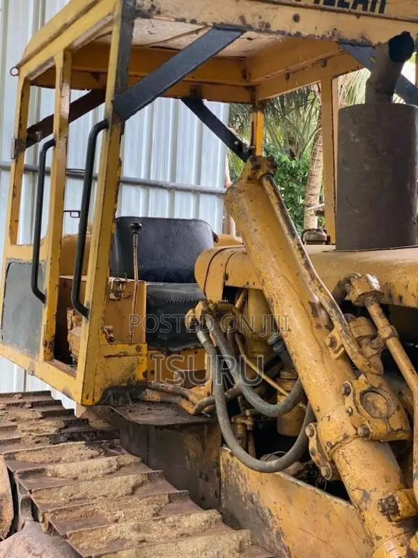 CAT Dozer 1998 Heavy-Duty (Used)