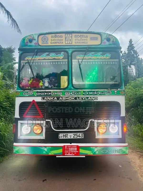 Ashok-Leyland Ruby 2004 Bus (Used)