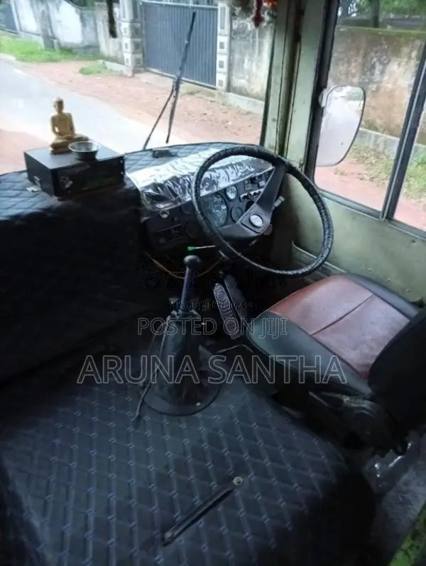 Tata 909 1991 Bus (Used)