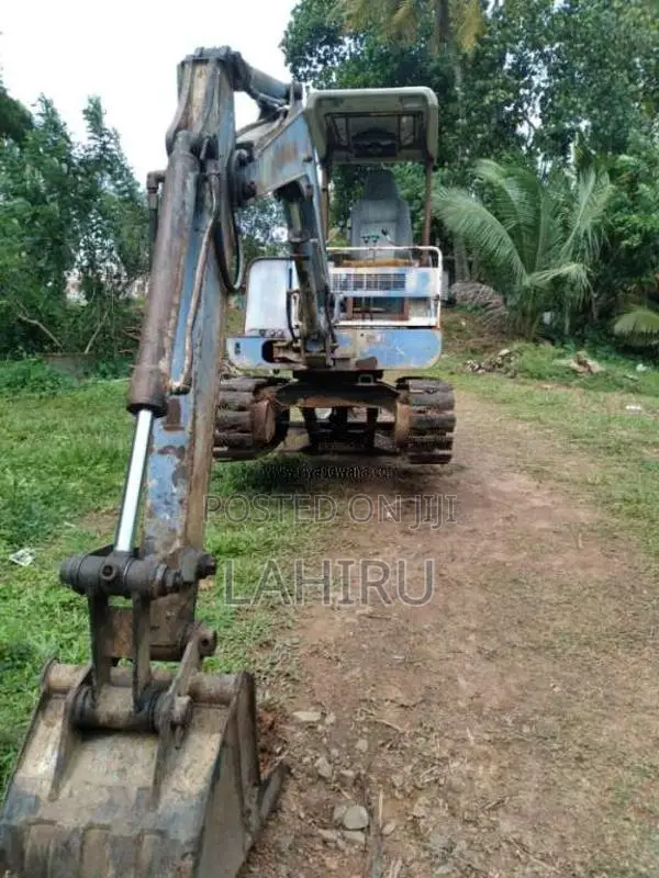 Yanmar Tb025 2006 Heavy-Duty (Used)
