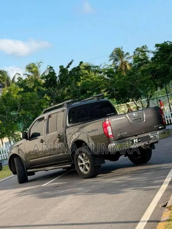 Nissan Navara 2007 Pickup (Used)