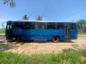 Tata 1512 2010 Bus (Used)