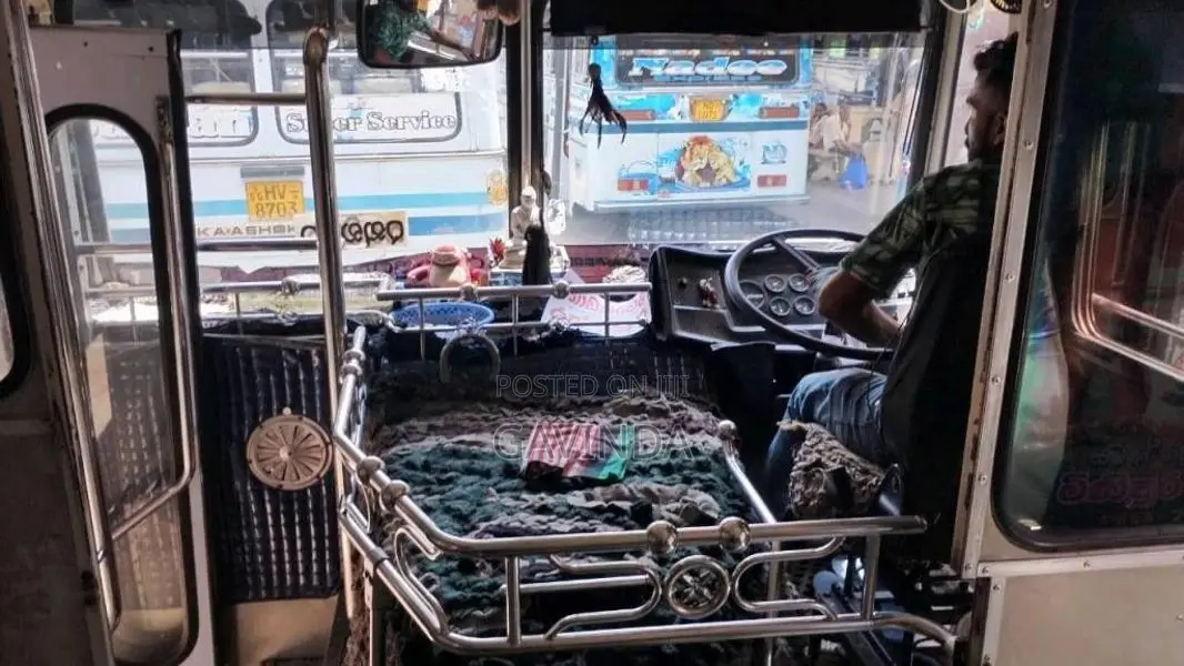 Ashok-Leyland Viking 2014 Bus (Used)