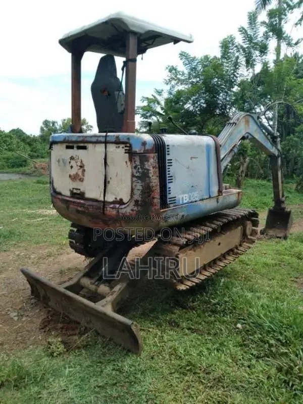 Yanmar Tb025 2006 Heavy-Duty (Used)
