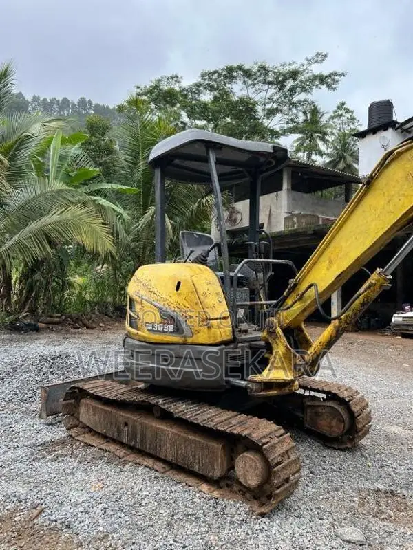 Kobelco Sk30SR 2010 Heavy-Duty (Used)