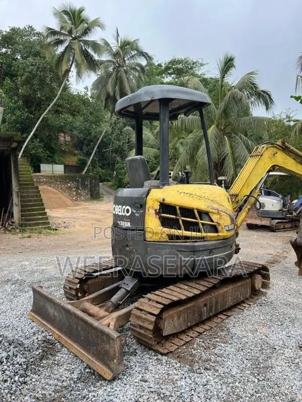 Kobelco Sk30SR 2010 Heavy-Duty (Used)