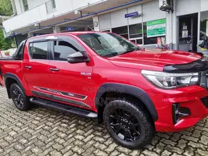 Toyota Hilux Rocco B5 2020 Pickup (Used)
