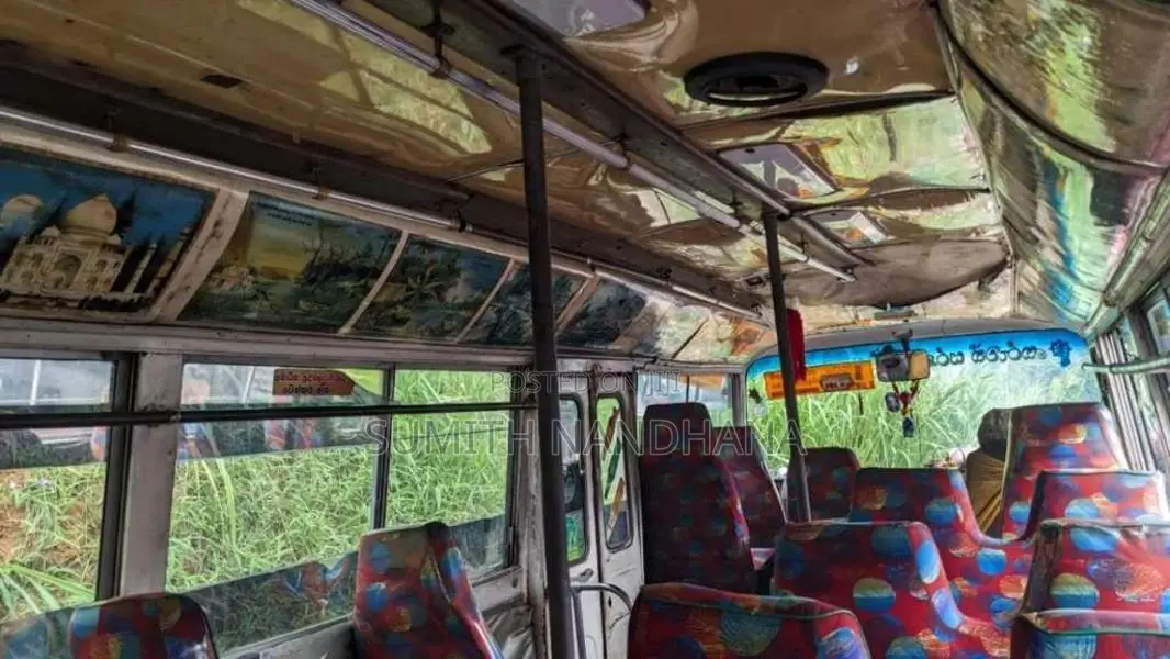Mitsubishi Rosa 1983 Bus (Used)