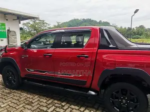Toyota Hilux Rocco B5 2020 Pickup (Used)